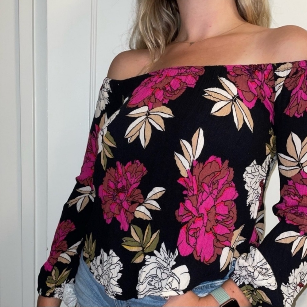 Billabong Mi Amore Off The Shoulder Top. Size Large